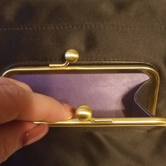 Handbag - Picture 8 of 9